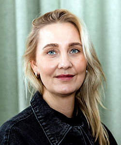 Anna-Johansson_250x300.jpg